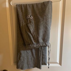 Victoria’s Secret Pink Boyfriendsweats- medium